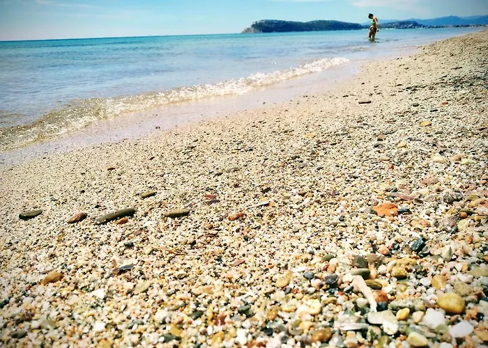 Bed & Breakfast Antico Centro Quartu 4*