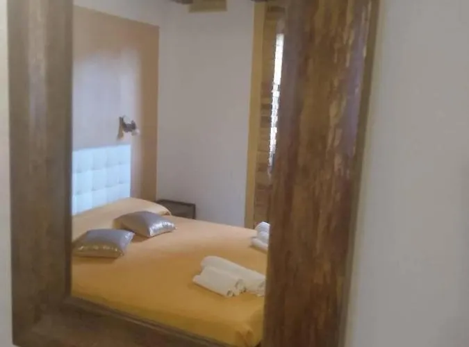 Bed & Breakfast Antico Centro Quartu 4*