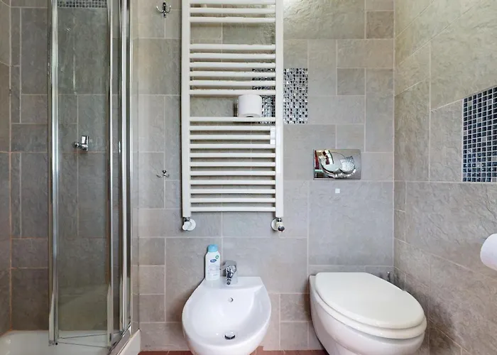 Antico Centro Quartu Bed & Breakfast 4*