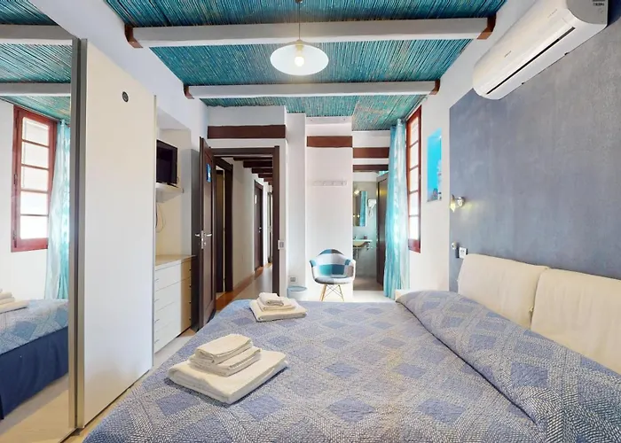 Bed & Breakfast Antico Centro Quartu 4*