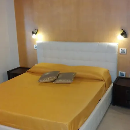 住宿加早餐酒店 Antico Centro Quartu 3*