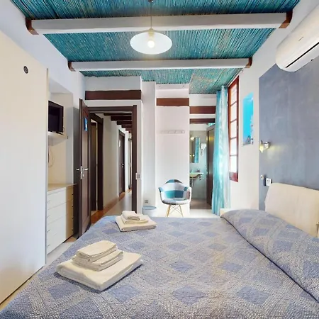 Bed & Breakfast Antico Centro Quartu 3*