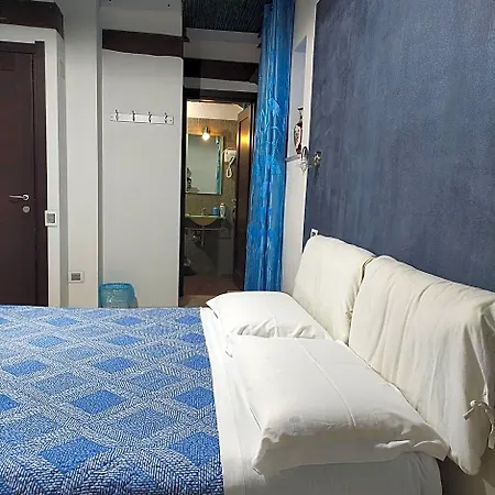 Antico Centro Quartu Alojamento de Acomodação e Pequeno-almoço Quartu SantʼElena